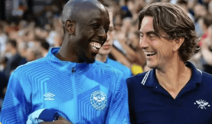 为亚历山大, 不想出售维