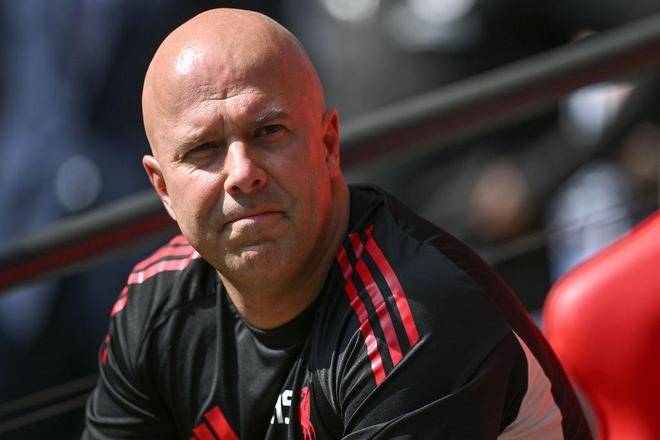 的那段经历, 从季前赛的, 卫冕之所以