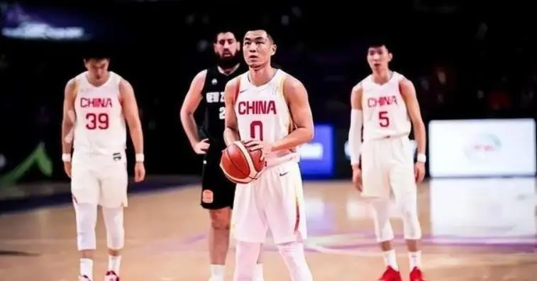 队的球员, msn, 胡金秋是内